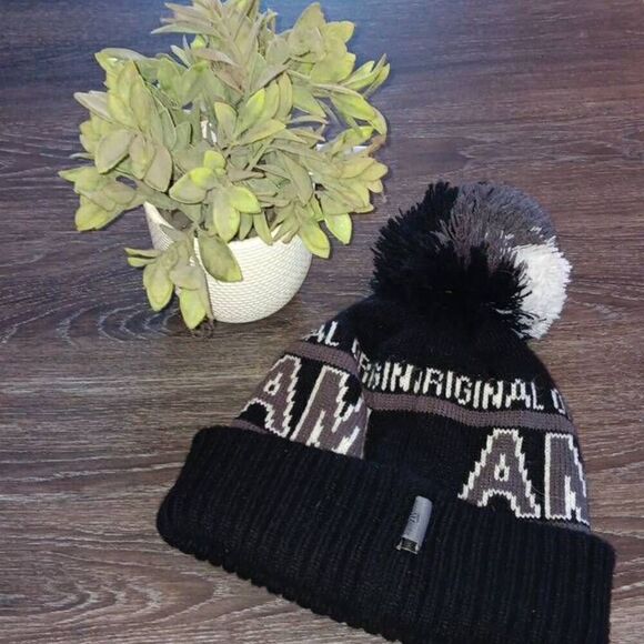 Robin Ruth Original Amsterdam Hat Black White & Gray Crest on the front Robin - Picture 3 of 4